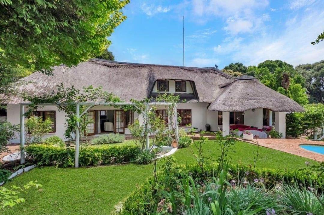 Libra Lodge Sandton Eksteriør bilde